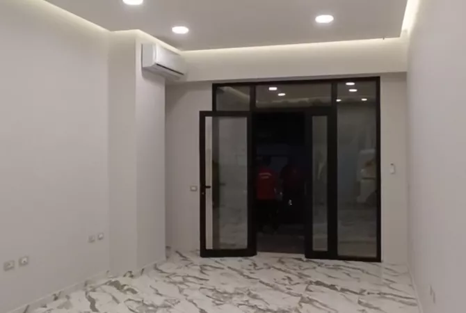 Business Property for Rent 1+1 in Tirana - 50,000 Leke