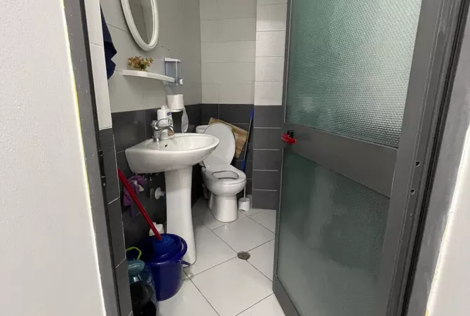 Business Property in Sale Garsoniere in Tirana - 90,000 Euro