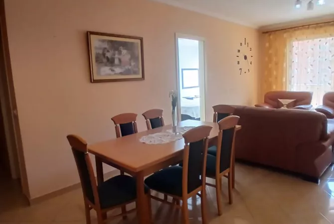 Okazion!! Apartament 1+1 ne shitje Yzberiswht perballe KMY, (107'000 euro) 