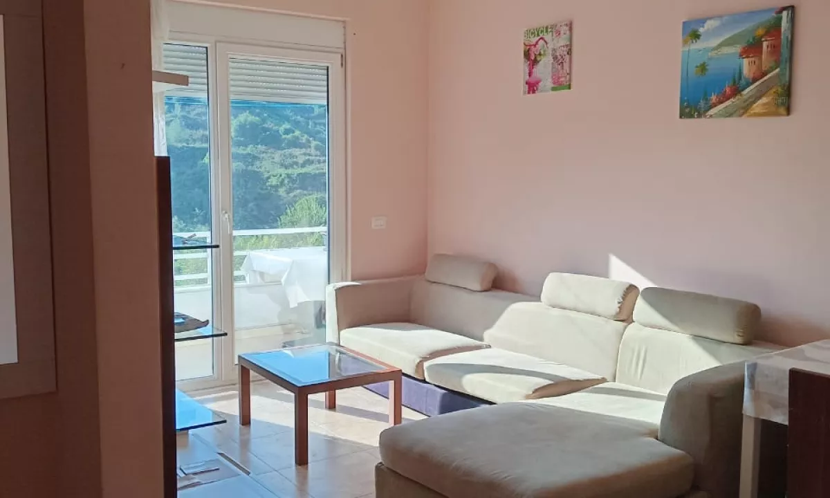 Apartment for rent in Tirana 2+1, In Part