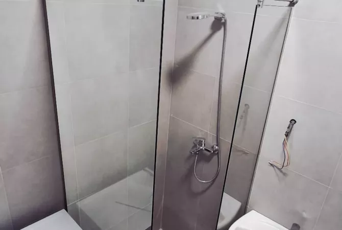 Shtepi me qera Apartament ne Tirane, 2+1, Mobilimi E mobiluar, Pagesa 750  Euro.