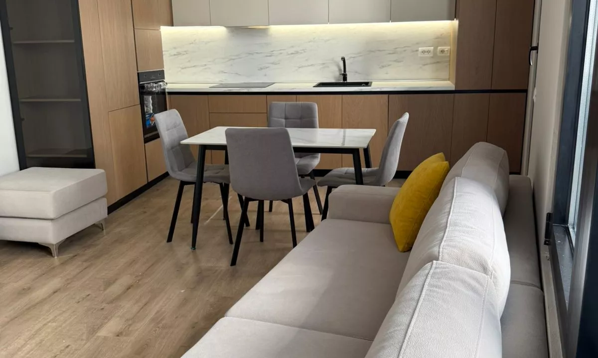 Shtepi me qera Apartament ne Tirane, 2+1, Mobilimi E mobiluar, Pagesa 750  Euro.