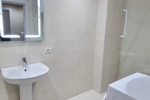 Shtepi ne shitje Apartament ne Tirane, 1+1, Mobilimi E mobiluar, Pagesa 125,000  Euro.