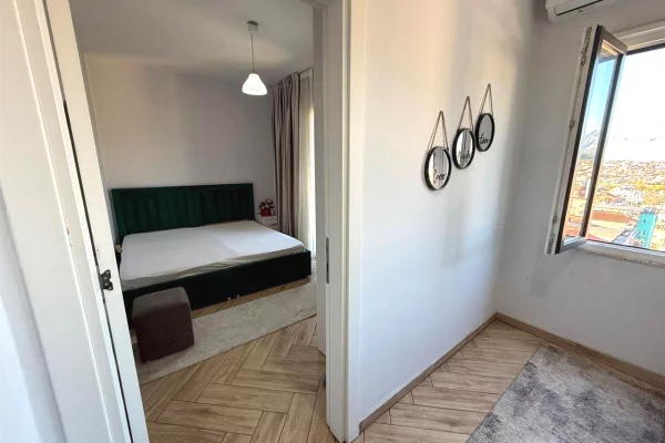 Shtepi me qera Apartament ne Tirane, 1+1, Mobilimi E mobiluar, Pagesa 45,000  Leke.