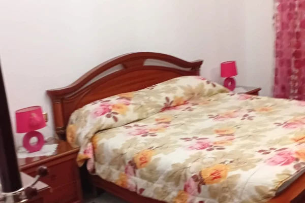 Shtepi me qera Apartament ne Tirane, 2+1, Mobilimi E mobiluar, Pagesa 45,000  Leke.
