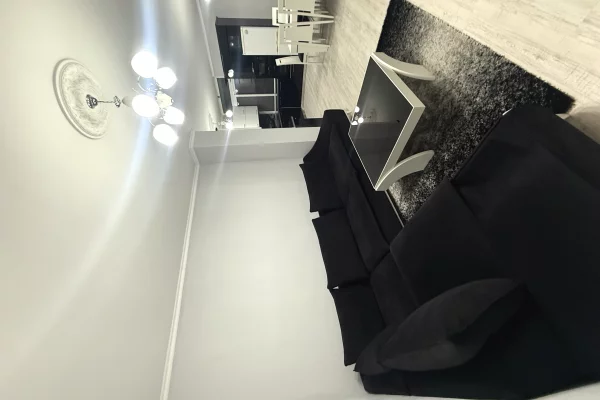 Shtepi me qera Apartament ne Tirane, 2+1, Mobilimi E mobiluar, Pagesa 3,100  Euro.