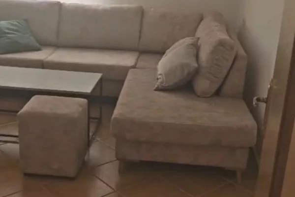 Zogu i zi, apartament 1+1 me qera 40,000 leke