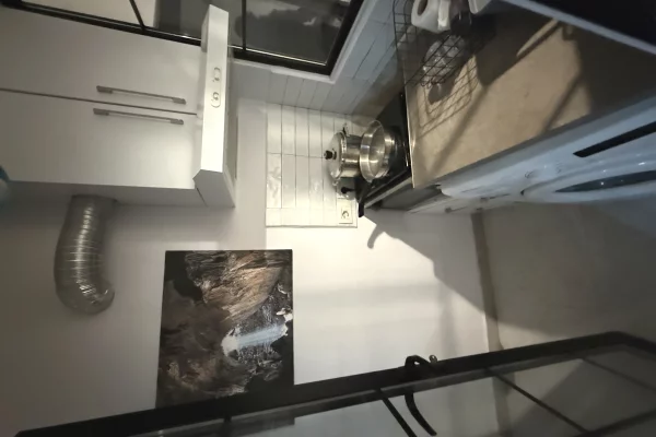 Shtepi me qera Apartament ne Tirane, Garsoniere, Mobilimi E mobiluar, Pagesa 43,000  Leke.