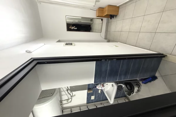 Shtepi me qera Apartament ne Tirane, Garsoniere, Mobilimi E mobiluar, Pagesa 50,000  Leke.