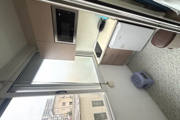 Shtepi me qera Apartament ne Tirane, 1+1, Mobilimi E mobiluar, Pagesa 480  Euro.