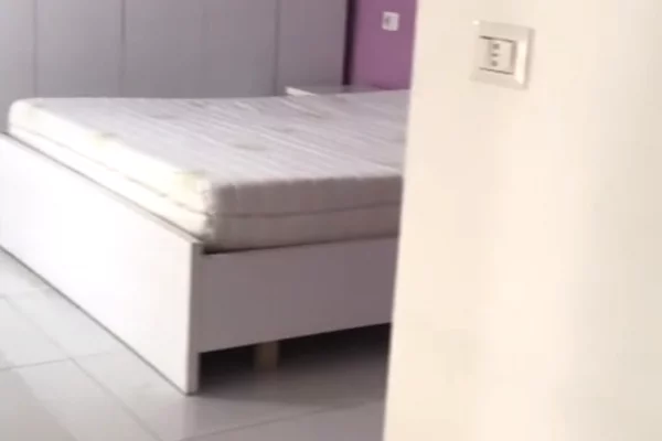 Shtepi me qera Apartament ne Tirane, 1+1, Mobilimi E mobiluar, Pagesa 35,000  Leke.