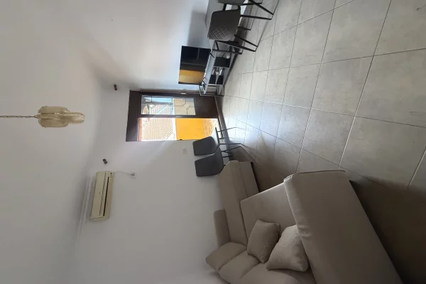 Shtepi me qera Apartament ne Tirane, 1+1, Mobilimi E mobiluar, Pagesa 470  Euro.