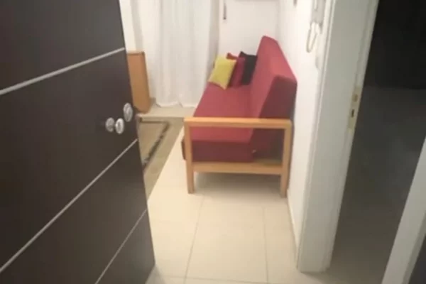 Shtepi me qera Apartament ne Tirane, 1+1, Mobilimi E mobiluar, Pagesa 37,000  Leke.