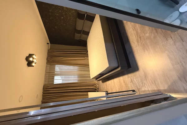 Shtepi me qera Apartament ne Tirane, 1+1, Mobilimi E mobiluar, Pagesa 50,000  Leke.