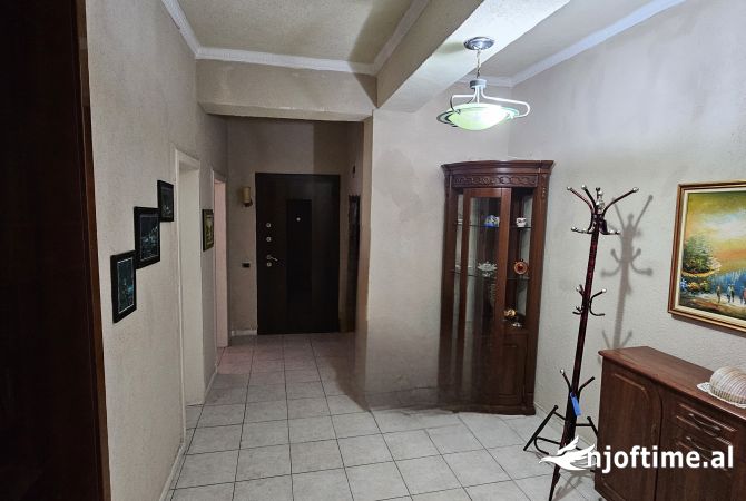 Shtepi me qera Apartament ne Durres, 2+1, Mobilimi E mobiluar, Pagesa 35,000  Leke.