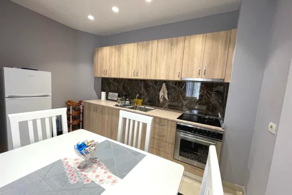 Apartment for sale in Tirana 1+1, Furnished