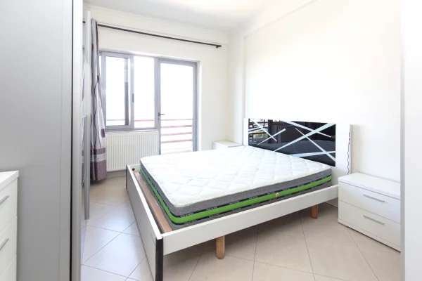 Shtepi me qera Apartament ne Tirane, 2+1, Mobilimi E mobiluar, Pagesa 600  Euro.