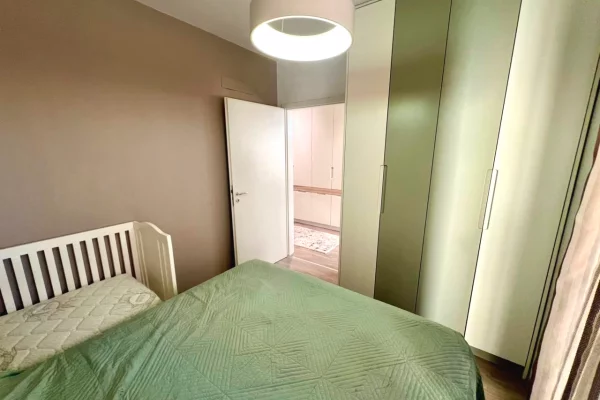 Shtepi me qera Apartament ne Tirane, 1+1, Mobilimi E mobiluar, Pagesa 600  Euro.