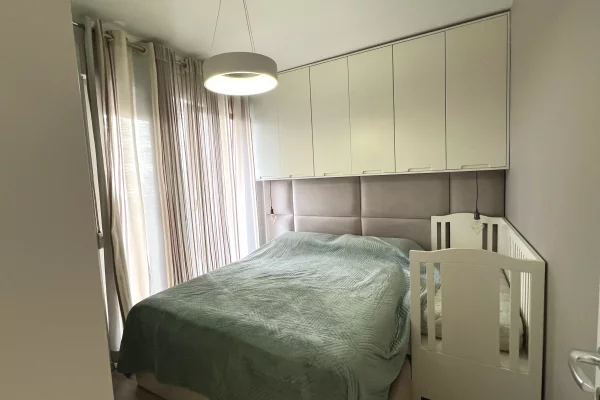 Shtepi me qera Apartament ne Tirane, 1+1, Mobilimi E mobiluar, Pagesa 600  Euro.
