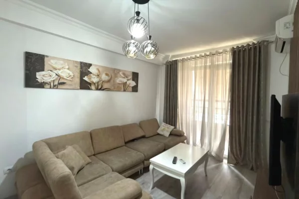 Shtepi ne shitje 2+1 ne Tirane - 135,000 Euro