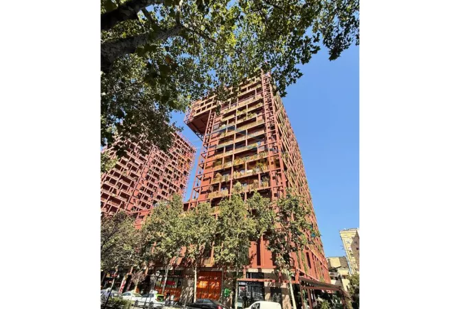 Business Property in Sale 1+1 in Tirana - 1,800,000 Euro