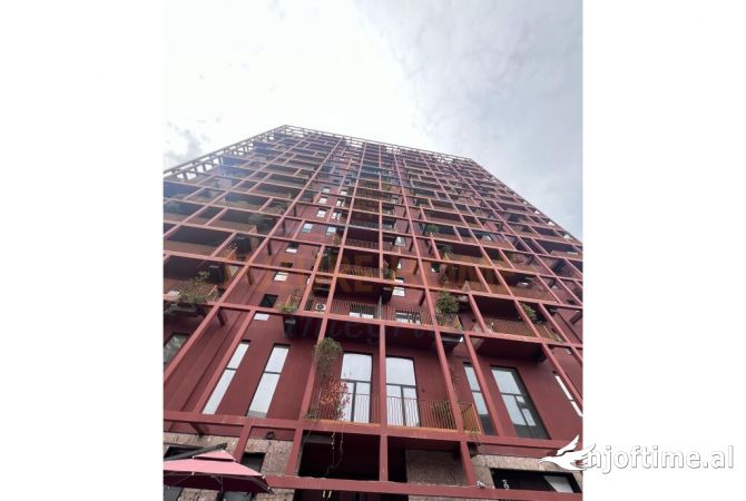 Business Property for Rent 3+1 in Tirana - 1,300 Euro