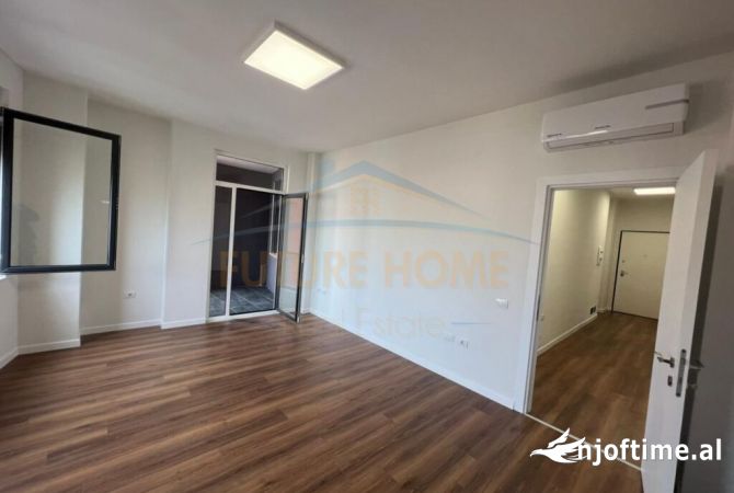 Business Property for Rent 3+1 in Tirana - 1,000 Euro