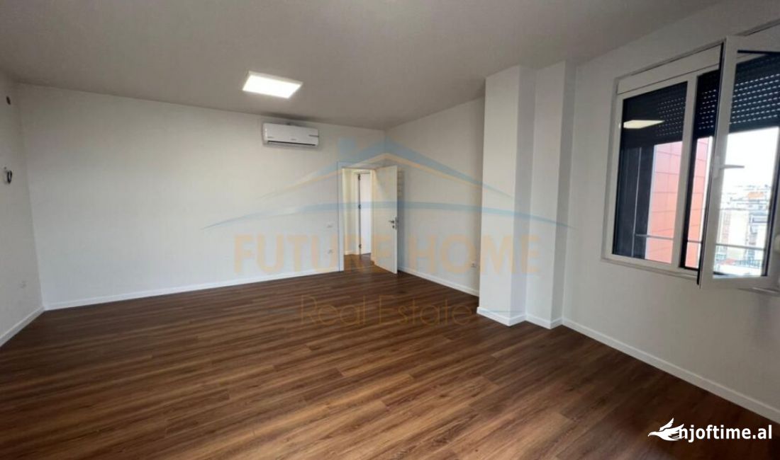 	Qera, Ambient Biznesi, Qender, Tirane