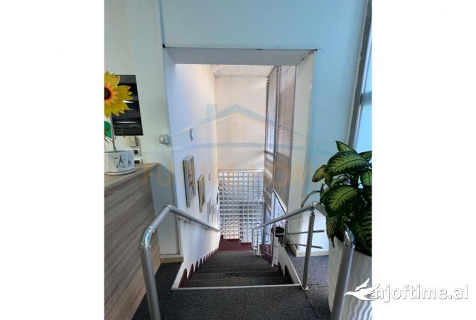 	Qera, Ambjent Biznesi, Bulevardi "Gjergji Gishta", Tirane