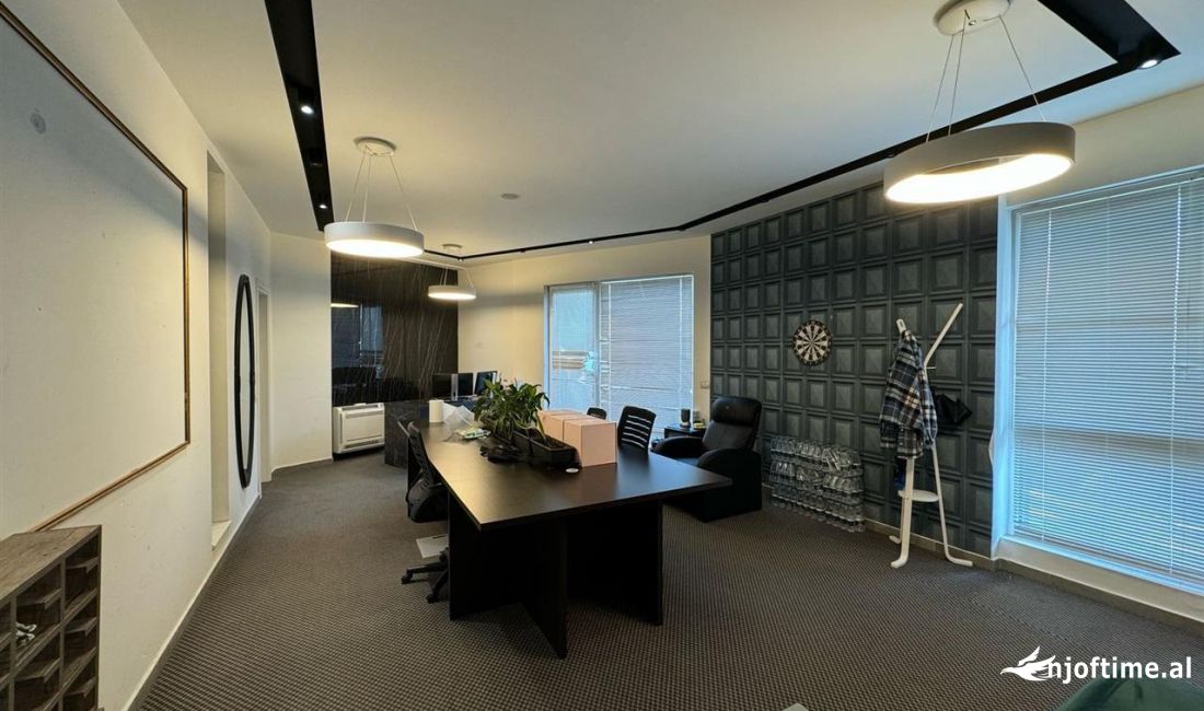 AMBIENT BIZNESI NE SHITJE TE TURDIU 