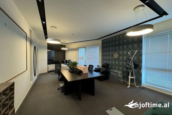 AMBIENT BIZNESI NE SHITJE TE TURDIU 