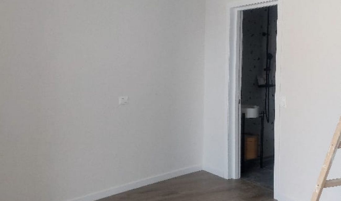 AMBIENT BIZNESI ME QIRA TE ALTANA REZIDENCE 