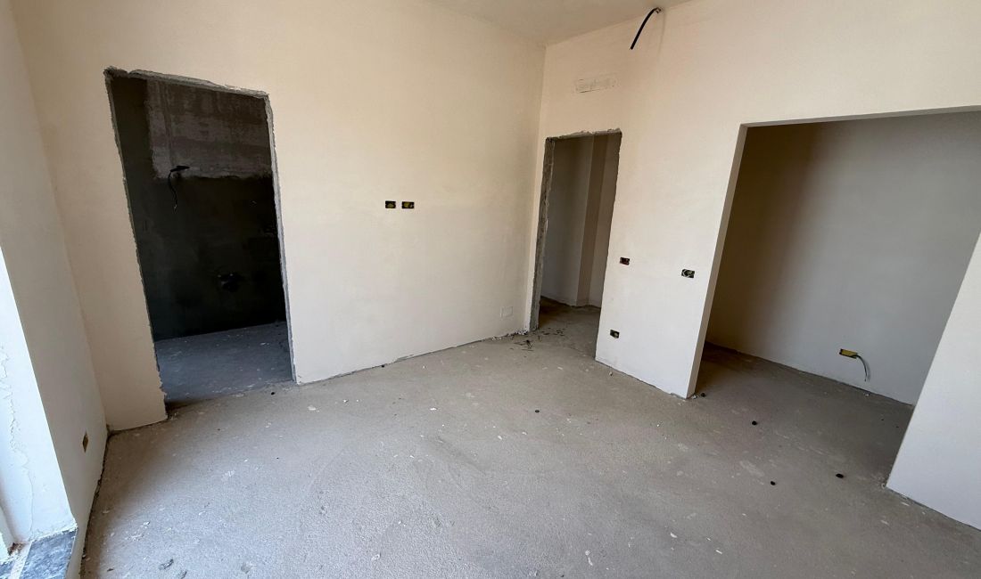 Shtepi ne shitje Apartament ne Tirane, 2+1, Mobilimi Bosh, pa mobiluar, Pagesa 288,160  Dollar.