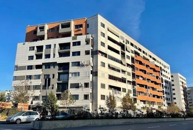 Shtepi ne shitje Apartament ne Tirane, 1+1, Mobilimi E mobiluar, Pagesa 96,000  Euro.
