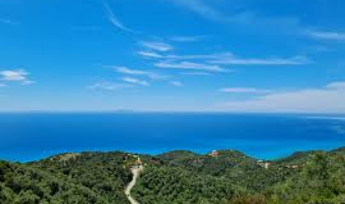 Toke per shitje ne Lukove 