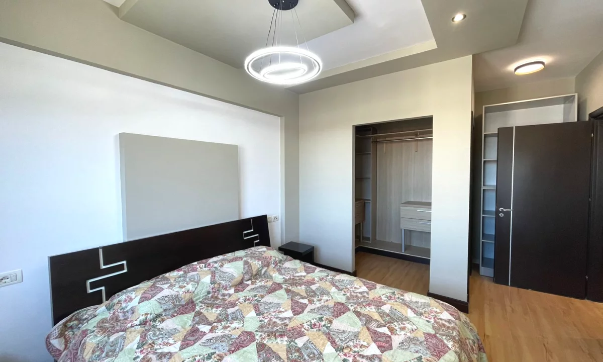 Shtepi ne shitje Apartament ne Tirane, 2+1, Mobilimi E mobiluar, Pagesa 157,000  Euro.