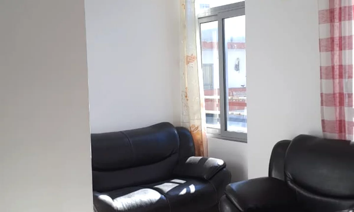 Shtepi ne shitje Apartament ne Tirane, 2+1, Mobilimi E mobiluar, Pagesa 85,000  Euro.