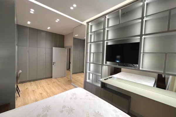 Shtepi me qera 1+1 ne Tirane - 850 Euro