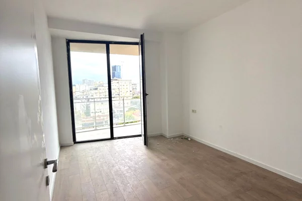 Business Property for Rent 3+1 in Tirana - 549 Euro