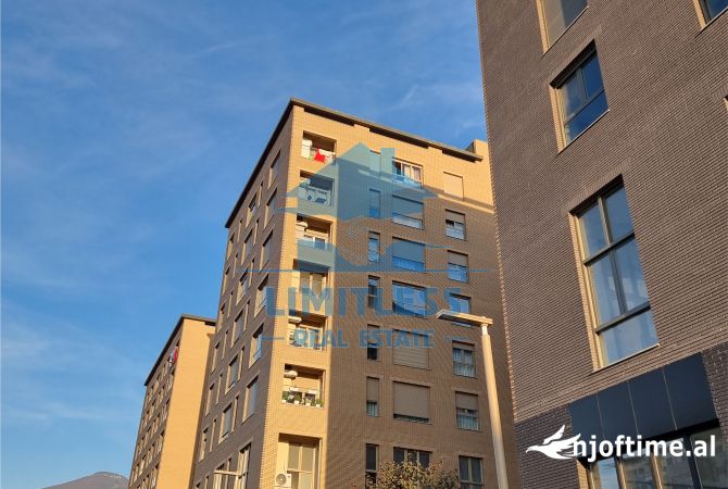 Shiten Dyqane Kleringu tek Kompleksi TDT Ish-Profarma