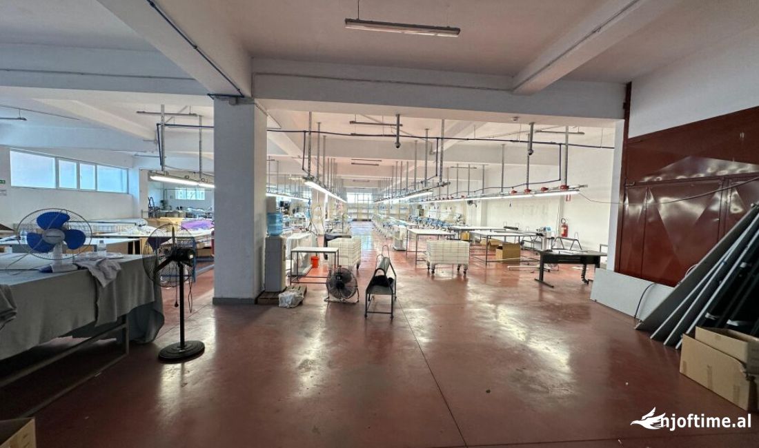 Japim me qera magazine multifunksionale ne Prush  Tirana, Albania Per Qira 6,400 Euro /Muaj