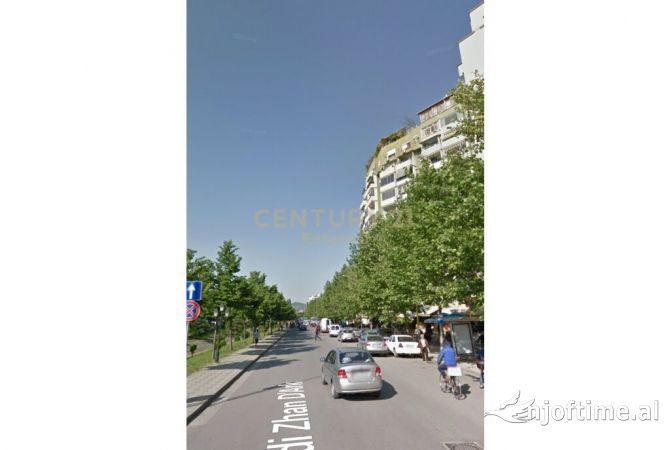 Bar-Restorant per qira  Tirana, Albania Per Qira 3,500 € /Muaj ID e Pronës : ENT102903