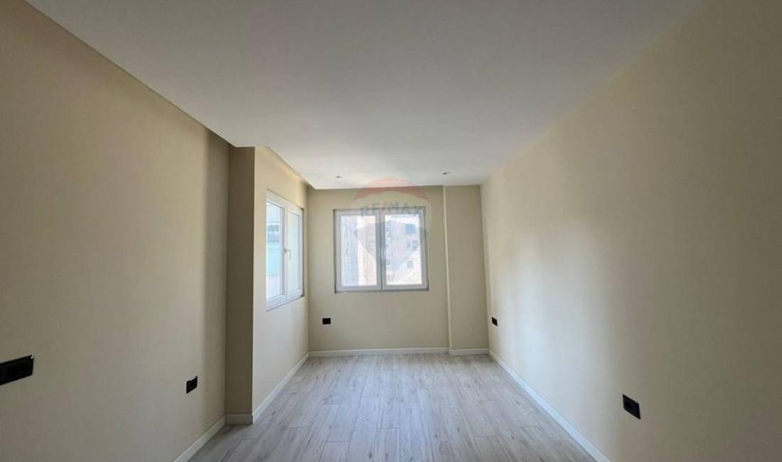 Zyre Per Qira Ne Bllok