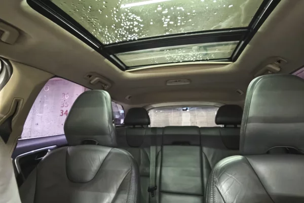 Auto in Vendita a Tirana, Volvo, 2012 Diesel,Kambio Automatik Pagamento 8,900  Euro.