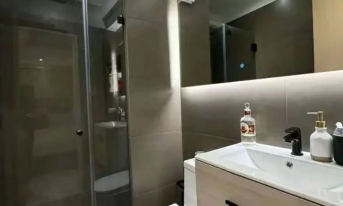 Shtepi me qera Apartament ne Tirane, 2+1, Mobilimi E mobiluar, Pagesa 1,200  Euro.