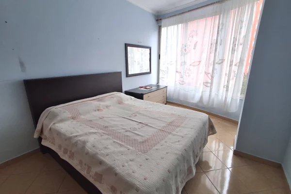 Shtepi me qera Apartament ne Tirane, 1+1, Mobilimi E mobiluar, Pagesa 400  Euro.