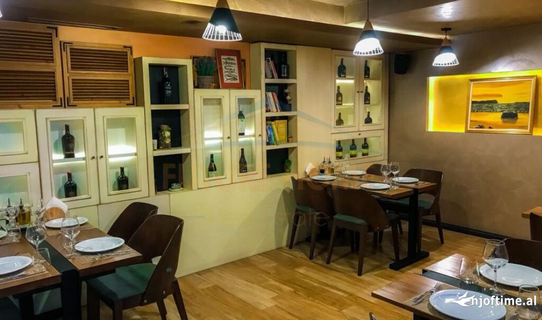 Qera, Bar-Restorant, Rruga e Durresit, Tirane