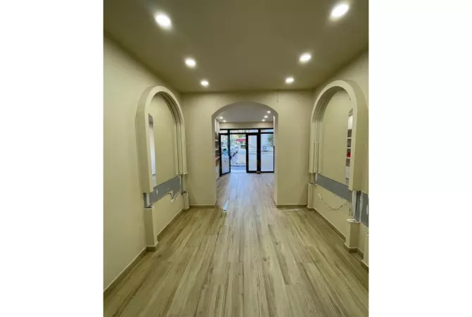 Business Property for Rent 1+1 in Tirana - 500 Euro