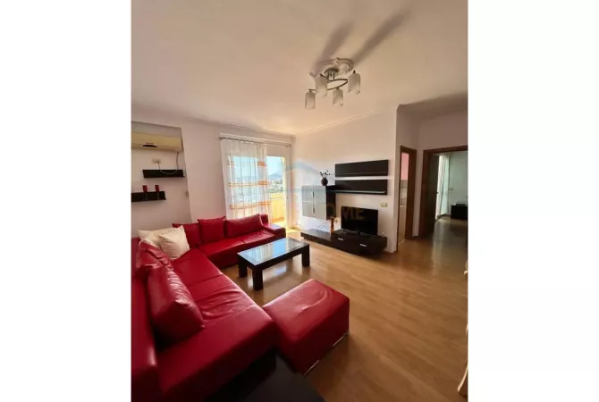 Qera, Apartament 2+1+2, Fresku, Tirane