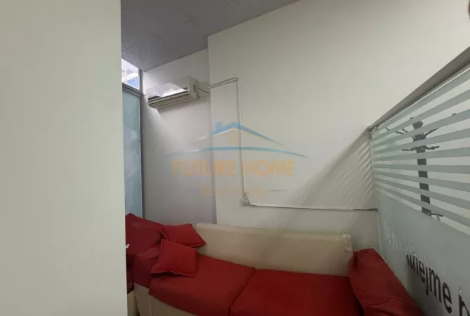 Business Property for Rent 1+1 in Tirana - 450 Euro